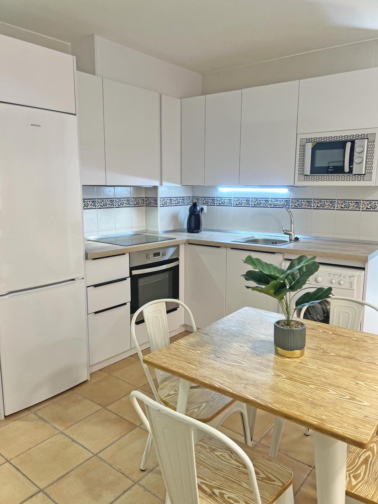 Puro Centro. 500M Del Mar. A/C Apartman Alicante Kültér fotó